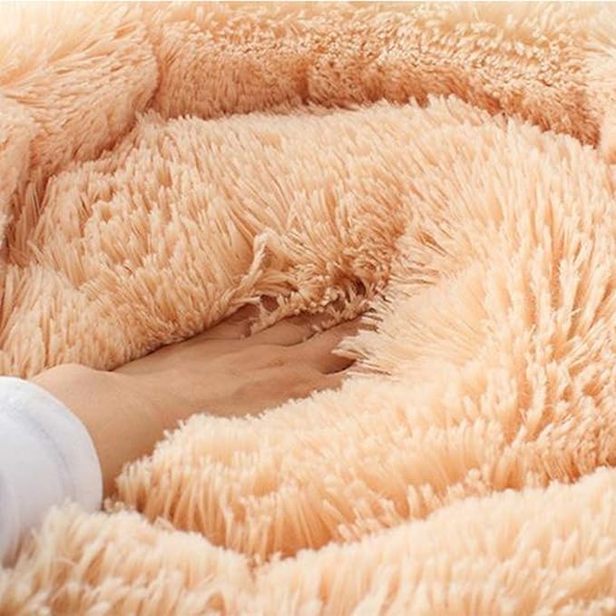 huraty Plush Calming Dog Bed, Faux Fur Donut Cuddler Bed for Cats, Anti-Skid & Anti-Anxiety, 20 Inch for Puppy and Kitties, Khaki, S